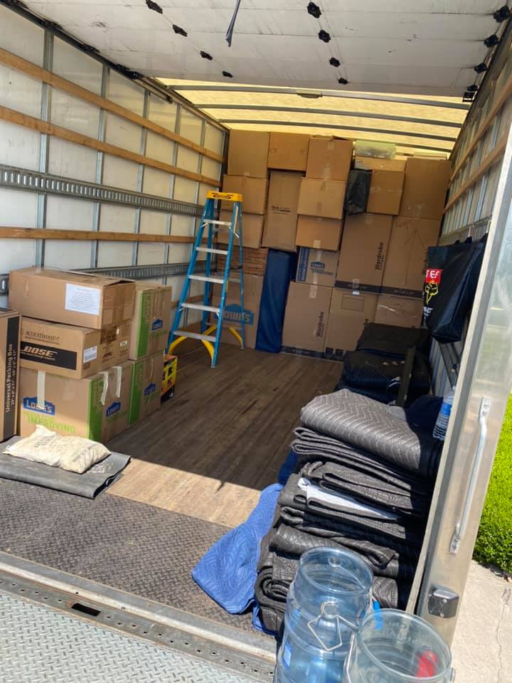 Top-rated long-distance movers operating in Penn Hills, PA.